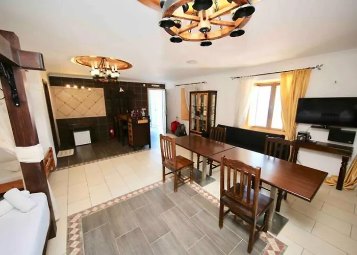 Dodo's Aparthotel 3*