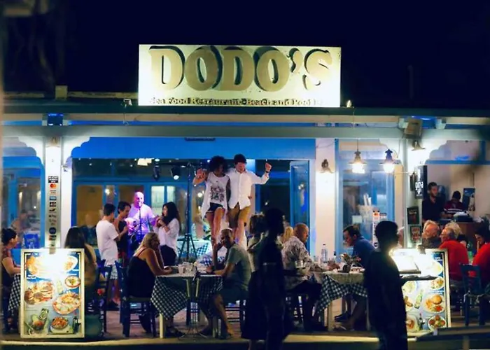 Aparthotel Dodo's Perivolos (Santorini)