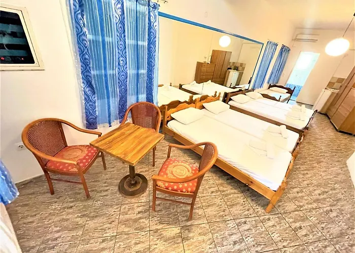 Aparthotel Dodo's Perivolos (Santorini)